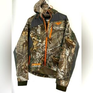 FXR size 8 soft shell jacket. Ladies